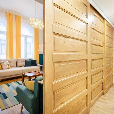 Live Star Apartment Boedapest Buitenkant foto