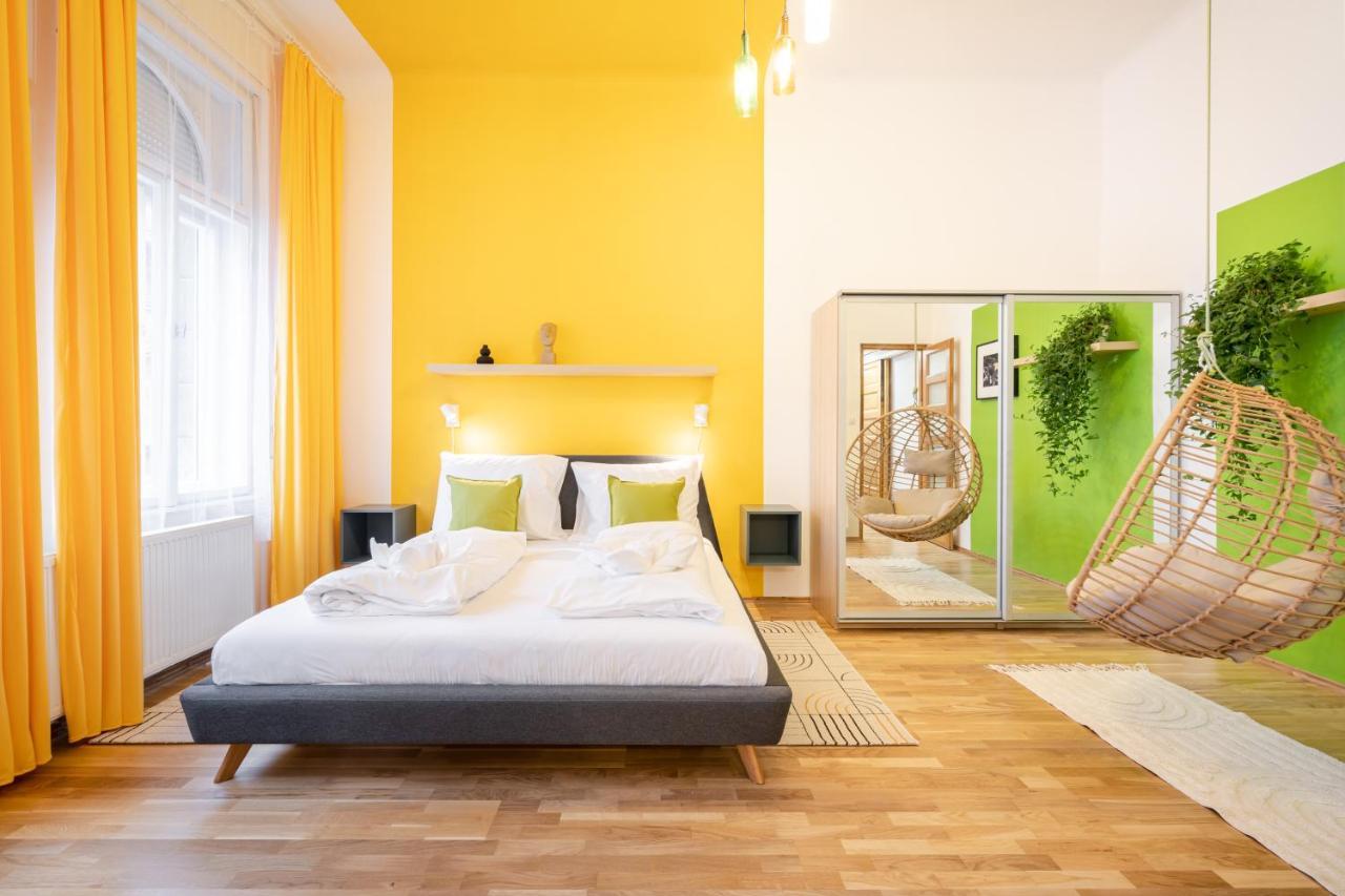 Live Star Apartment Boedapest Buitenkant foto